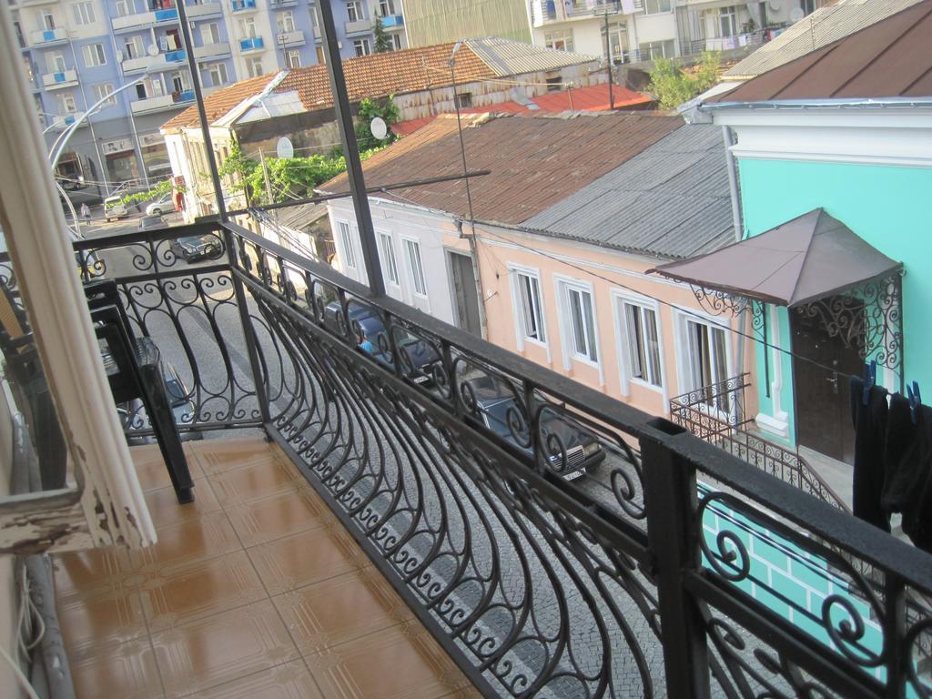 Metaxa Guesthouse Batumi Quarto foto